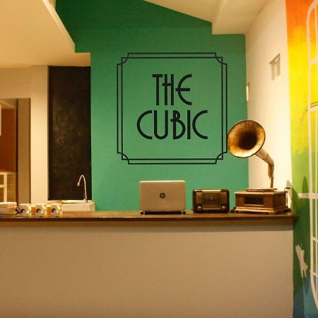 The Cubic Pansiyon Yogyakarta Dış mekan fotoğraf